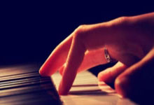 世乒联冠军赛法兰克福站：王曼昱、王艺迪会师女单决赛 马龙晋级男单决赛央视新闻客户端.