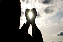 极速体育：泳池设备销售员玩票全国游泳赛杀入国家队 没教练就找泳友取经.